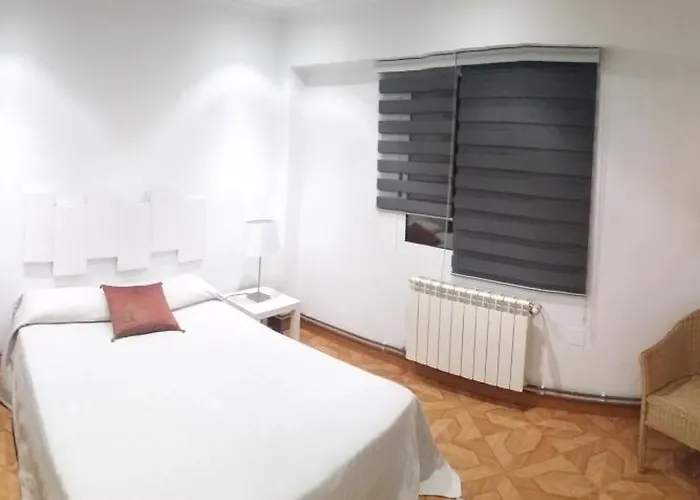 Lejlighed Piso En El Centro De Santander, La Puchera *